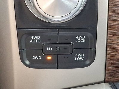 2017 RAM 1500 Laramie Crew Cab 4x4 5'7" Box