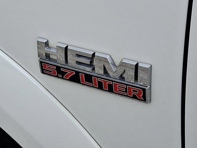 2017 RAM 1500 Laramie Crew Cab 4x4 5'7" Box