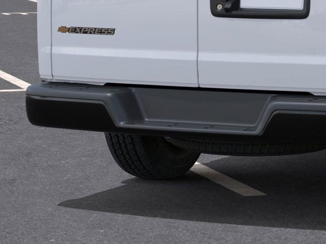 2026 Chevrolet Express Cargo 1WT