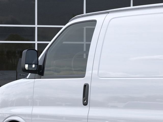 2026 Chevrolet Express Cargo 1WT