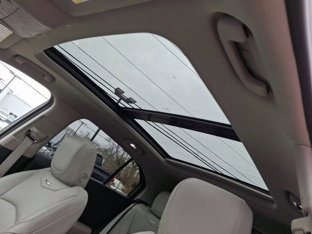 2019 Cadillac XT4 FWD Premium Luxury