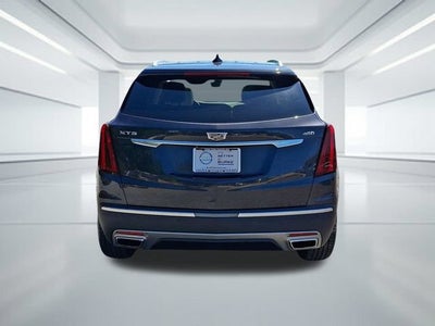 2021 Cadillac XT5 FWD Premium Luxury