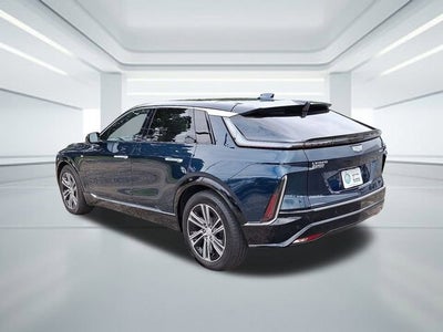 2025 Cadillac LYRIQ Luxury 1