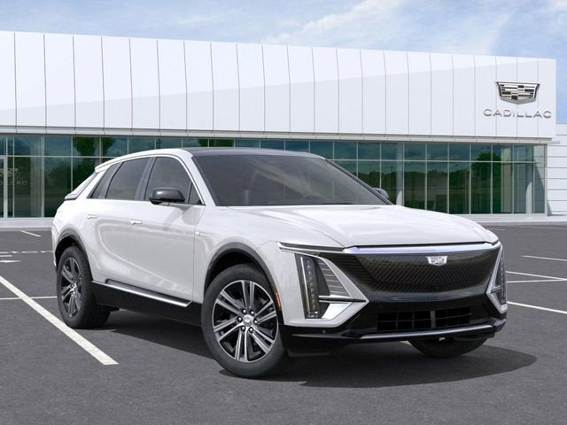 2025 Cadillac LYRIQ Luxury 2