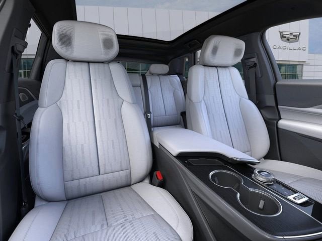 2025 Cadillac LYRIQ Sport 2