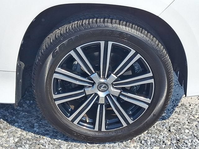 2021 Lexus LX 570 Two-Row
