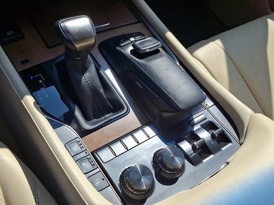 2021 Lexus LX 570 Two-Row