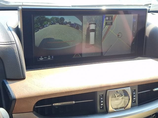 2021 Lexus LX 570 Two-Row