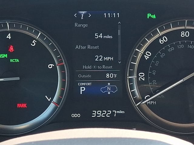 2021 Lexus LX 570 Two-Row