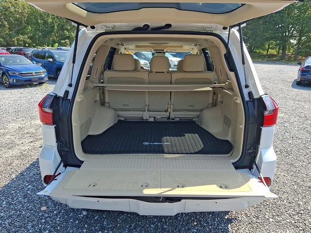2021 Lexus LX 570 Two-Row