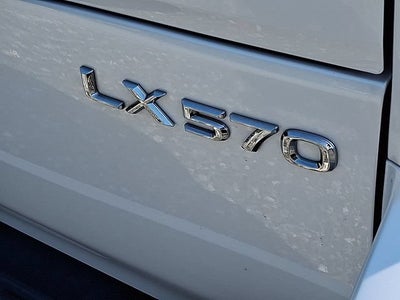 2021 Lexus LX 570 Two-Row
