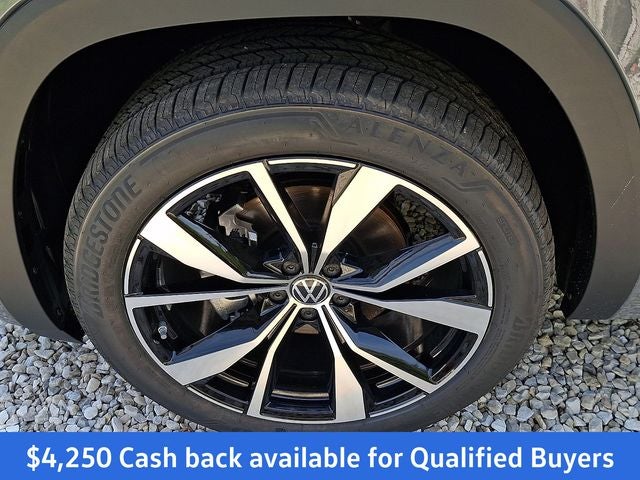 2026 Volkswagen Atlas Cross Sport SEL Premium R-Line