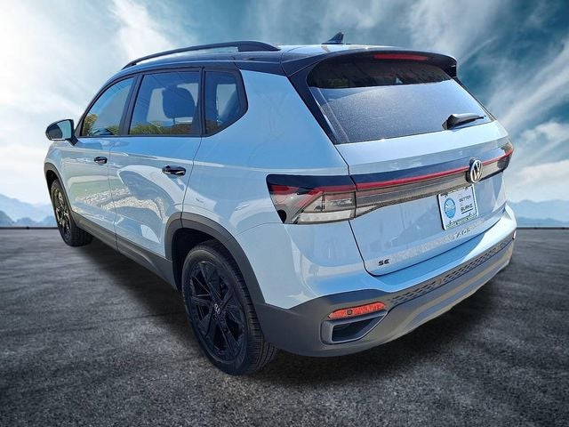 2026 Volkswagen Taos 1.5T SE Black