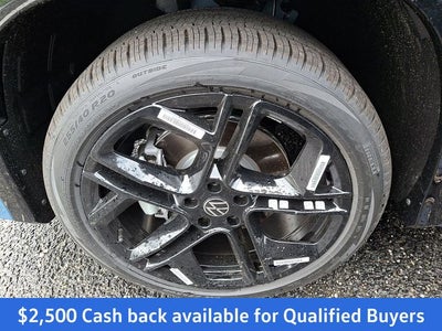 2026 Volkswagen Tiguan 2.0T SE R-Line Black