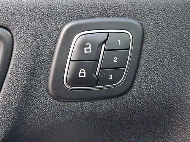 2022 Ford Escape Hybrid Titanium
