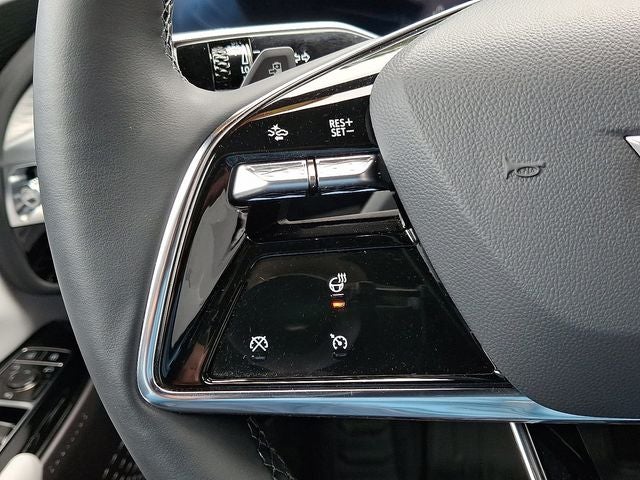 2025 Cadillac LYRIQ Luxury