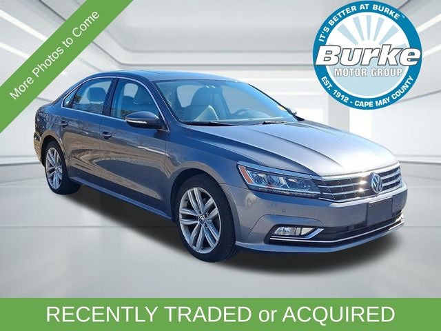 2018 Volkswagen Passat 2.0T SE w/Technology