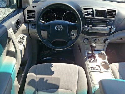 2011 Toyota Highlander Base