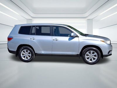 2011 Toyota Highlander Base