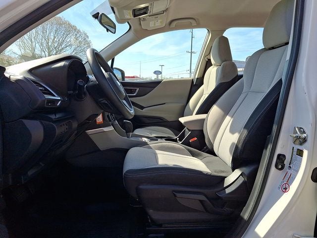 2019 Subaru Forester Base