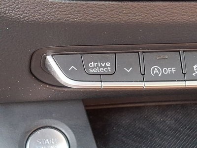 2023 Audi Q5 45 S line Premium quattro