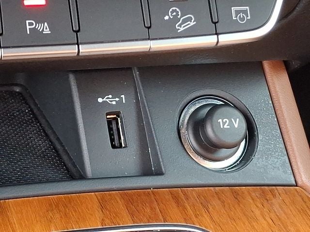 2023 Audi Q5 45 S line Premium quattro