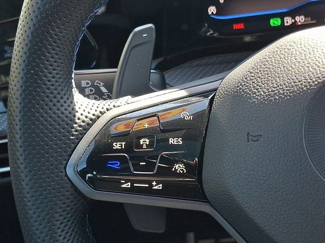 2023 Volkswagen Golf R 2.0T