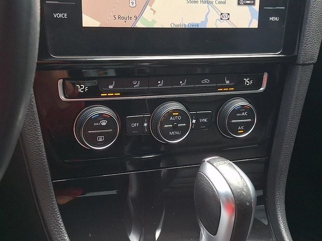2018 Volkswagen Golf R DCC & Navigation 4Motion
